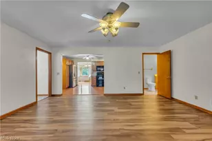 811 Tarry Ln, Amherst, OH 44001 - Photo 14