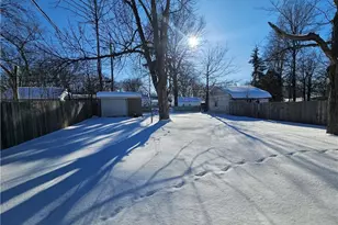 2450 Greenvale Rd, Loveland, OH 44121 - Photo 2