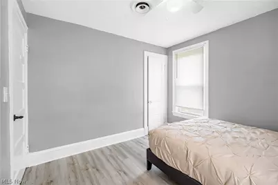 1314 W 110th Street, Loveland, OH 44102 - Photo 4