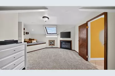 6716 Charles Road, North Olmsted, OH 44070 - Photo 4