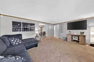 6716 Charles Rd, North Olmsted, OH 44070 - Photo 36