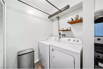 7981 Carriage Circle #B, Mentor, OH 44060 - Photo 14