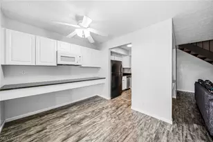 7981 Carriage Circle, Mentor, OH 44060 - Photo 8