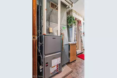 13100 Market Avenue N, Hartville, OH 44632 - Photo 24