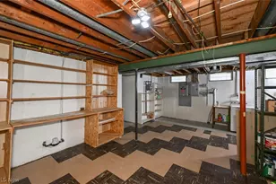 963 Winston St, Akron, OH 44314 - Photo 26