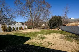 963 Winston St, Akron, OH 44314 - Photo 30