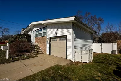 963 Winston Street, Akron, OH 44314 - Photo 2