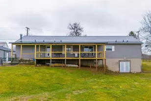 41152 Black Oak Rd, Flushing, OH 43977 - Photo 6