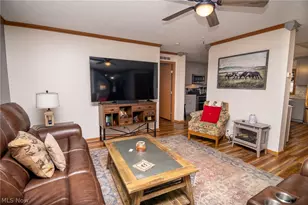 41152 Black Oak Rd, Flushing, OH 43977 - Photo 8