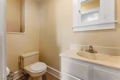 2409 Gilbert Avenue NE, Canton, OH 44705 - Photo 26