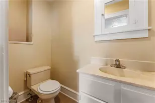 2409 Gilbert Ave NE, Canton, OH 44705 - Photo 26