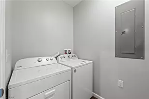 5547 Beavercrest Dr, Lorain, OH 44053 - Photo 20