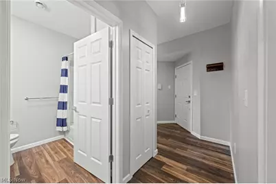 5547 Beavercrest Drive #211, Lorain, OH 44053 - Photo 6