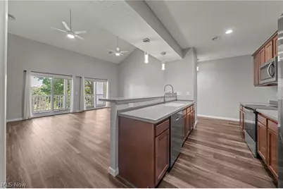 5547 Beavercrest Drive #211, Lorain, OH 44053 - Photo 24