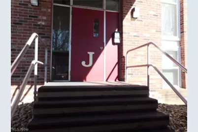 3080 N River Road #J5, Warren, OH 44483 - Photo 4