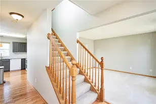 804 Stone Cir Dr, Copley, OH 44320 - Photo 2