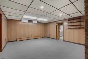 23501 Effingham Blvd, Euclid, OH 44117 - Photo 24