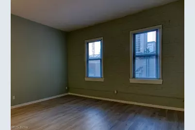 408 W Saint Clair Avenue #223, Loveland, OH 44113 - Photo 4