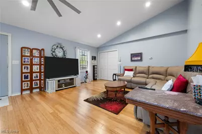 841 S Canal Street, Canal Fulton, OH 44614 - Photo 8