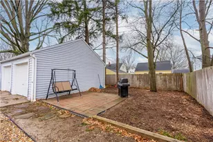 2642 10th St, Cuyahoga Falls, OH 44221 - Photo 6