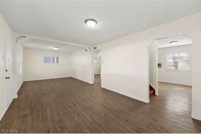 11829 Longmead Avenue, Loveland, OH 44135 - Photo 6