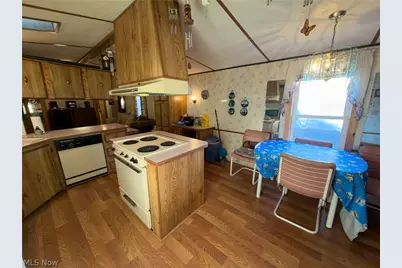 118 Driftwood Drive, Port Clinton, OH 43452 - Photo 14