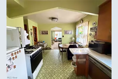 6526 Westminster Drive, Parma, OH 44129 - Photo 6