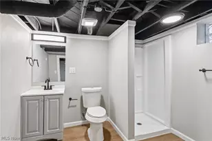 62 Jacobs Rd, Hubbard, OH 44425 - Photo 18