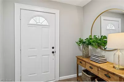 62 Jacobs Road, Hubbard, OH 44425 - Photo 6