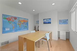 29475 S Woodland Rd, Pepper Pike, OH 44124 - Photo 4