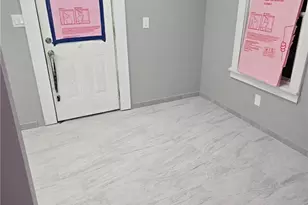 159 Piccadilly St, Campbell, OH 44405 - Photo 2