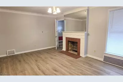 19071 Naumann Avenue, Euclid, OH 44119 - Photo 4