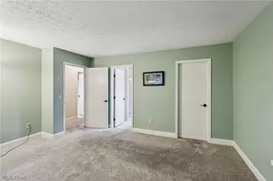 1071 N Jefferson St, Medina, OH 44256 - Photo 26