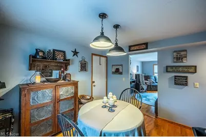 1809 Pennsylvania Avenue, Belpre, OH 45714 - Photo 6