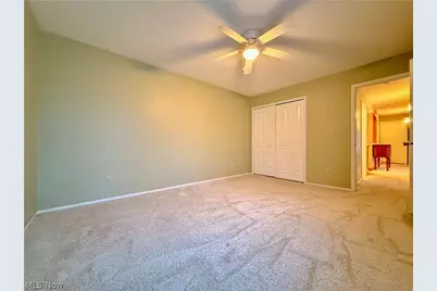 330 Deepwood Drive, Wadsworth, OH 44281 - Photo 12