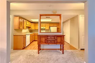 330 Deepwood Dr, Wadsworth, OH 44281 - Photo 6