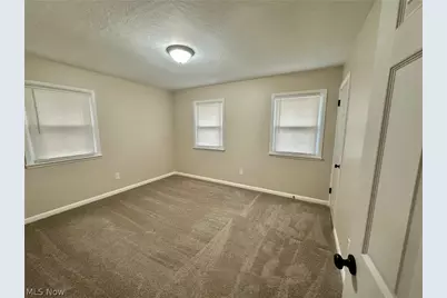 1193 Stratford, Barberton, OH 44203 - Photo 6