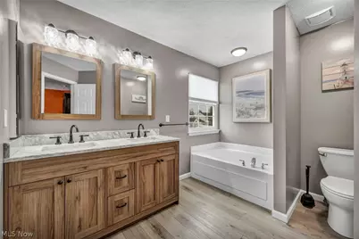 4253 Santina Way, Lorain, OH 44053 - Photo 30