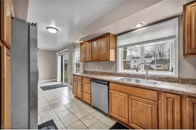 337 University Avenue, Elyria, OH 44035 - Photo 22