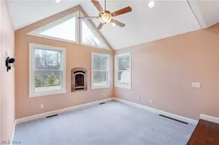 6438 Calvary Ct, Youngstown, OH 44515 - Photo 8