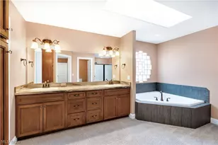 6438 Calvary Ct, Youngstown, OH 44515 - Photo 12