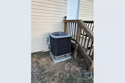 1867 Sheridan Avenue NE, Warren, OH 44483 - Photo 8