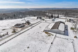 9455 Robinson Rd, Chardon, OH 44024 - Photo 28