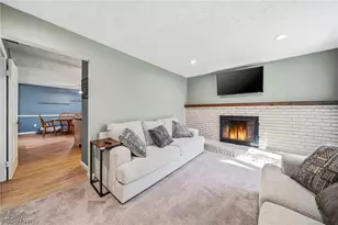 8285 Steeplechase Dr, Mentor, OH 44060 - Photo 10