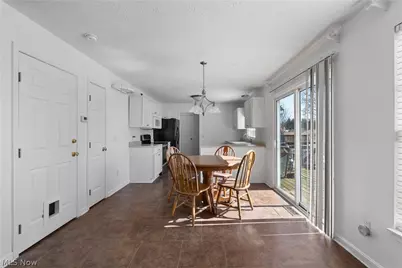 1138 Ledgestone Drive, Wadsworth, OH 44281 - Photo 6