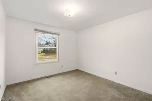 3846 Charring Cross Dr, Stow, OH 44224 - Photo 32