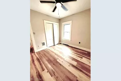 1303 Lakeland Avenue, Oakwood, OH 44107 - Photo 16