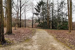 8840 Peck Rd, Ravenna, OH 44266 - Photo 4