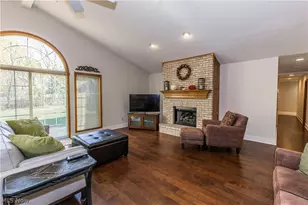 821 Olde Orchard Dr, Tallmadge, OH 44278 - Photo 10