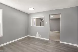 7815 Jeffries Ave, Loveland, OH 44105 - Photo 8